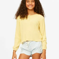 BILLABONG Girls' Im Set Henley Long Sleeve Top STAY GOLDEN