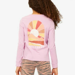 BILLABONG Girls' Enjoy The Journey Long Sleeve Boyfriend T-Shirt LIT UP LILAC 5 BILLABONG Girls' Enjoy The Journey Long Sleeve Boyfriend T-Shirt LIT UP LILAC -girls Sales Store abgzt00192 billabongw lul bck1